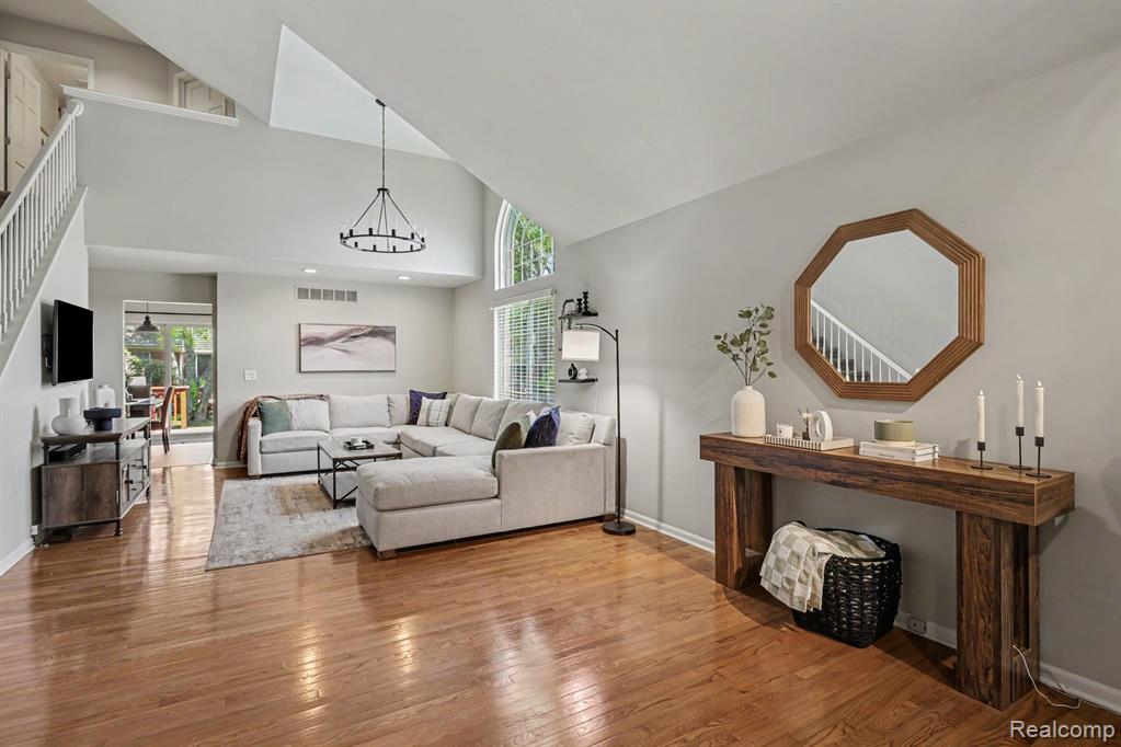 521 Macwilliams Lane, 11, Royal Oak, MI 48067 — Photo 5