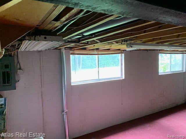 9037 S STATE Road, Goodrich Vlg, MI — Photo 25
