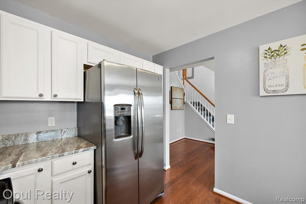 8745 Vine Street, Belleville, MI 48111 — Photo 16