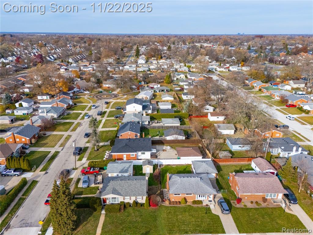 6528 Sterling Court, Garden City, MI — Photo 30