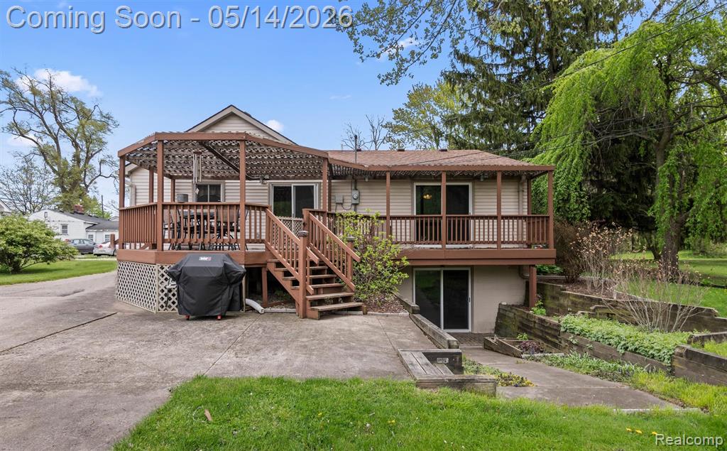 3469 Taylor Court, Auburn Hills, MI 48326 — Photo 22