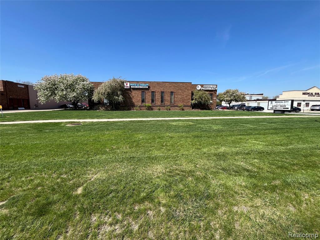 30549 Stephenson Highway, Madison Heights, MI 48071 — Photo 3