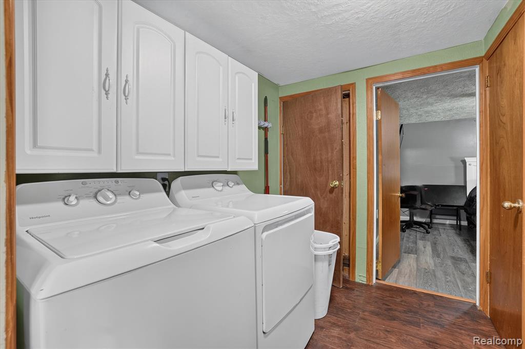 508 Deland Road, Flushing, MI 48433 — Photo 24