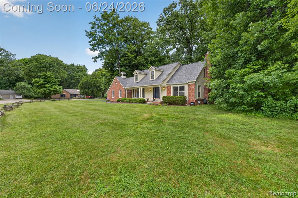 7556 Olde Sturbridge Trail, Clarkston, MI 48348 — Photo 33