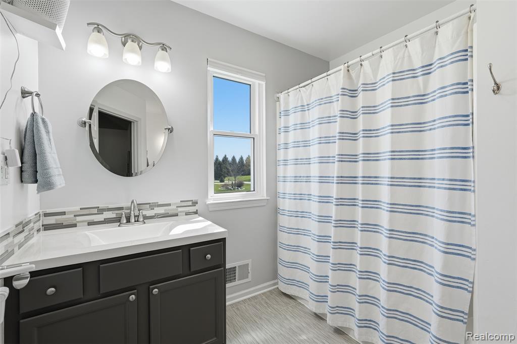 4325 Kellie Court, Howell, MI 48855 — Photo 15