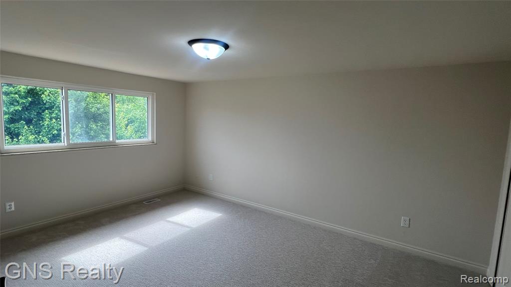 40739 Ruggero Street, Clinton Twp, MI 48038 — Photo 21