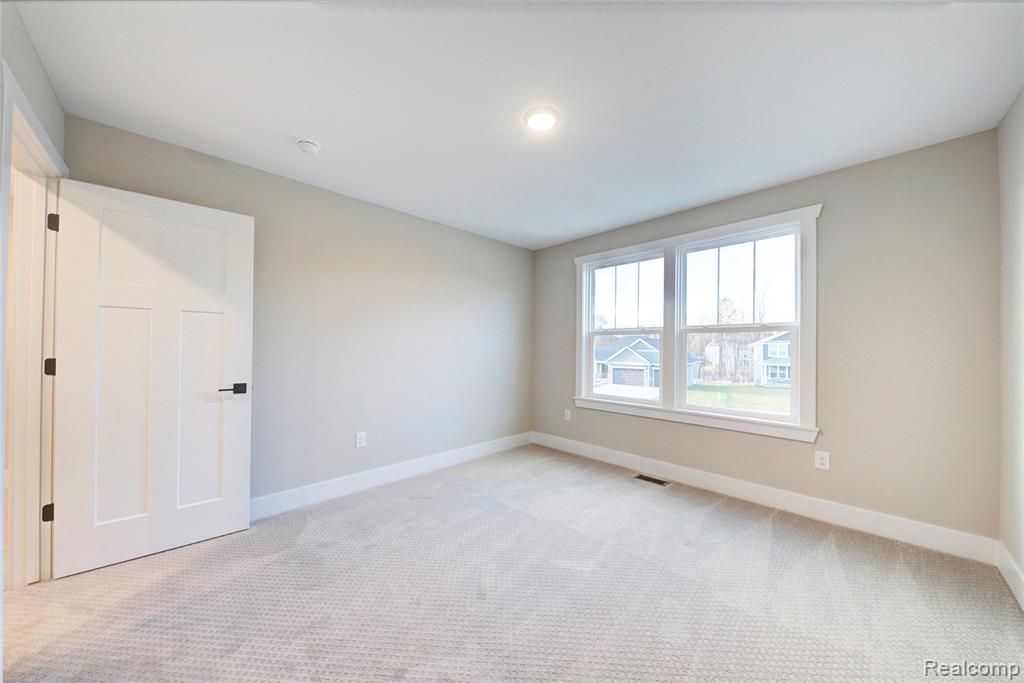 626 ROUND ROCK, Howell, MI 48843 — Photo 30