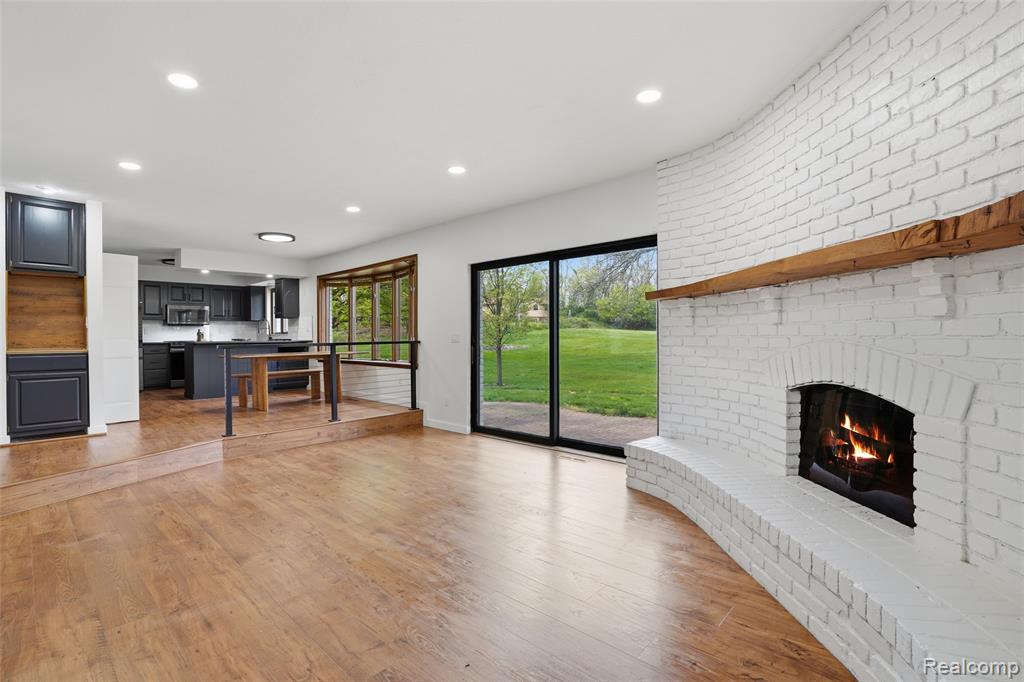 11221 Meadowood Drive, Brighton, MI 48114 — Photo 11