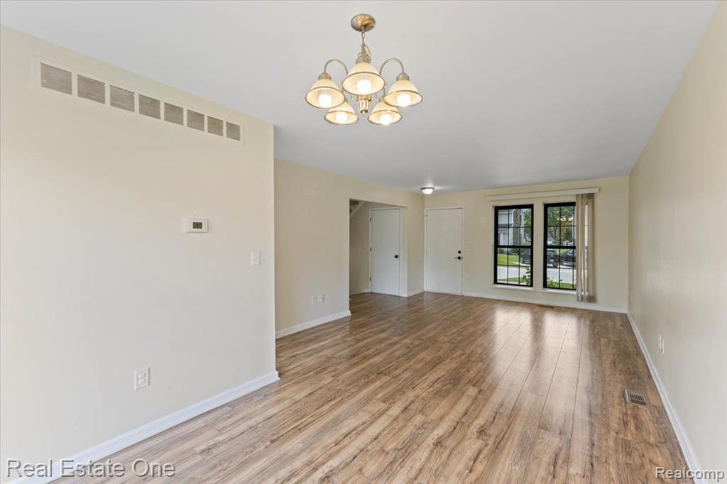 22663 CRANBROOKE Drive, Novi, MI — Photo 25
