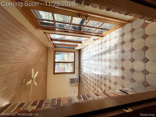6800 Crestway Drive, Bloomfield, MI 48301 — Photo 18