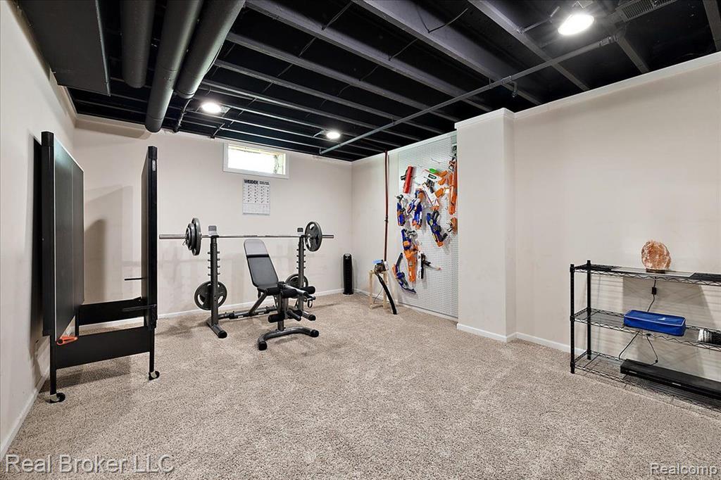 5633 GOLF POINTE Drive, Clarkston, MI 48348 — Photo 78