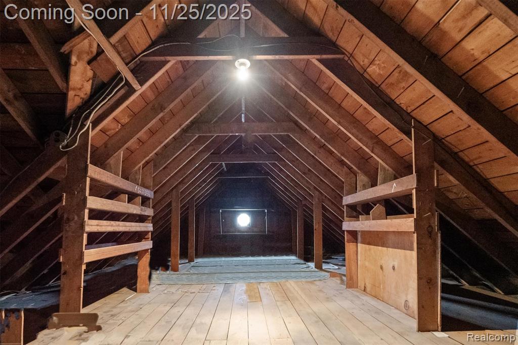 13111 Nadine Avenue, Huntington Woods, MI — Photo 26