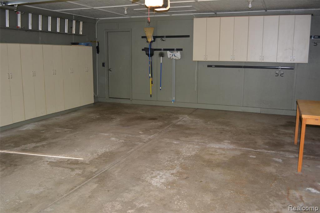 6015 Sundance Trail, Brighton, MI 48116 — Photo 25