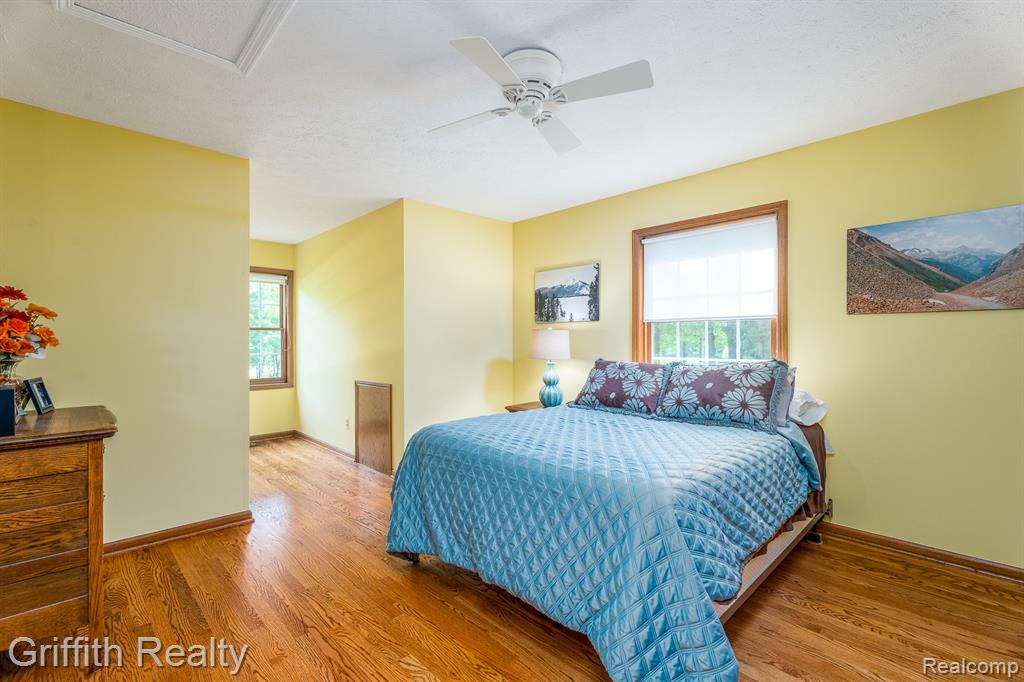 8123 Baypointe Drive, Brighton, MI 48114 — Photo 29