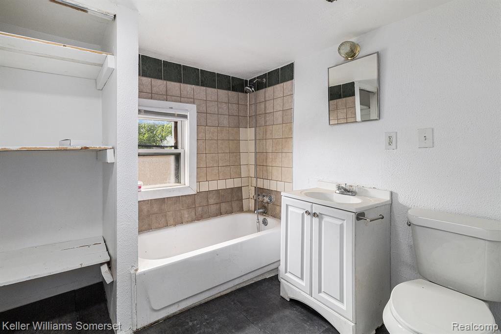 455 Irwin Avenue, Pontiac, MI 48341 — Photo 14