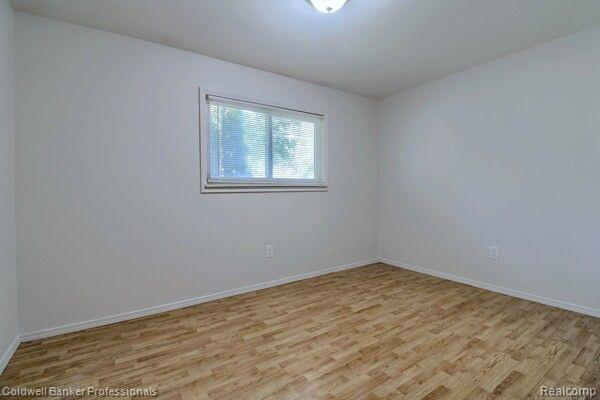 4127 RANDOLPH Street, Wayne, MI 48184 — Photo 20