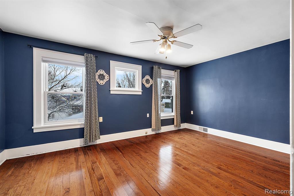 52 DENNISON Street, Oxford, MI 48371 — Photo 31
