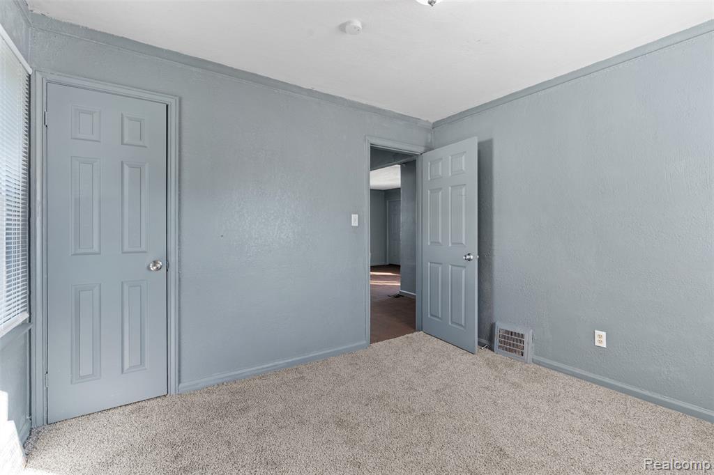8601 Burt Road, Detroit, MI 48228 — Photo 15