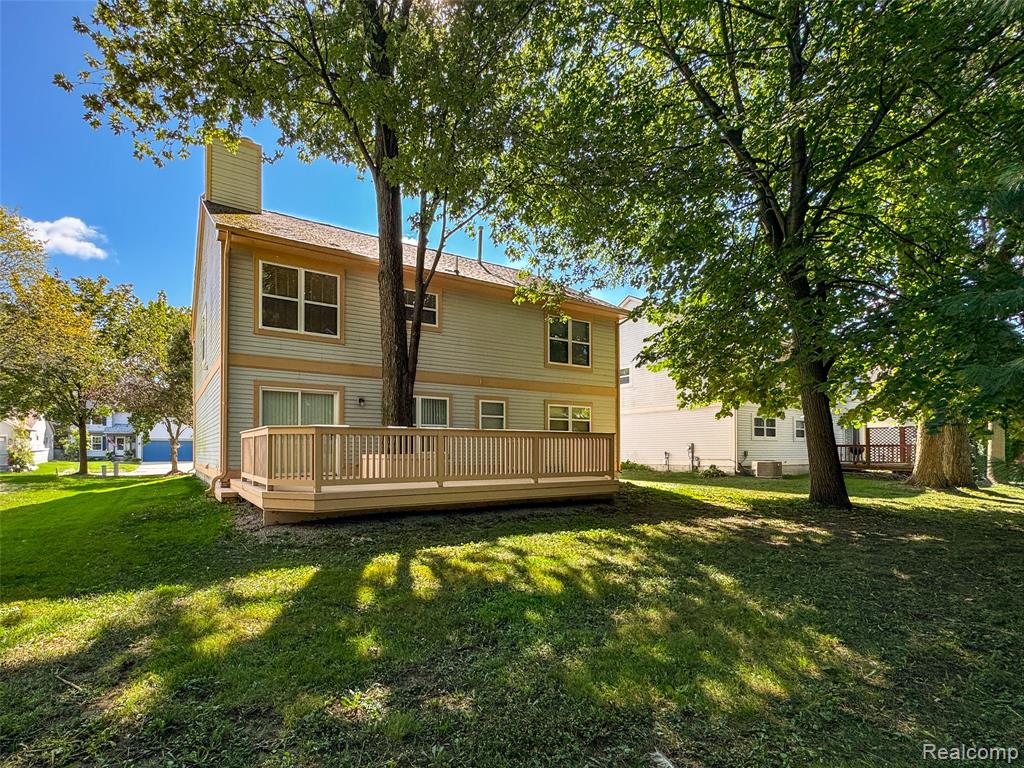 870 Huntclub Boulevard, Auburn Hills, MI 48326 — Photo 28