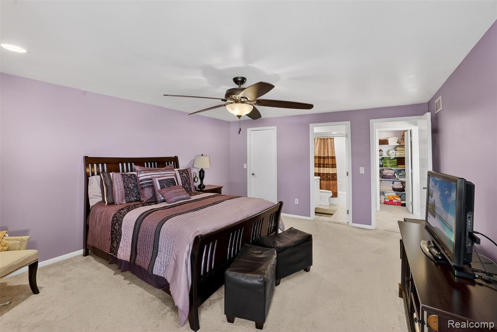 7328 Simsbury Drive, West Bloomfield, MI — Photo 29