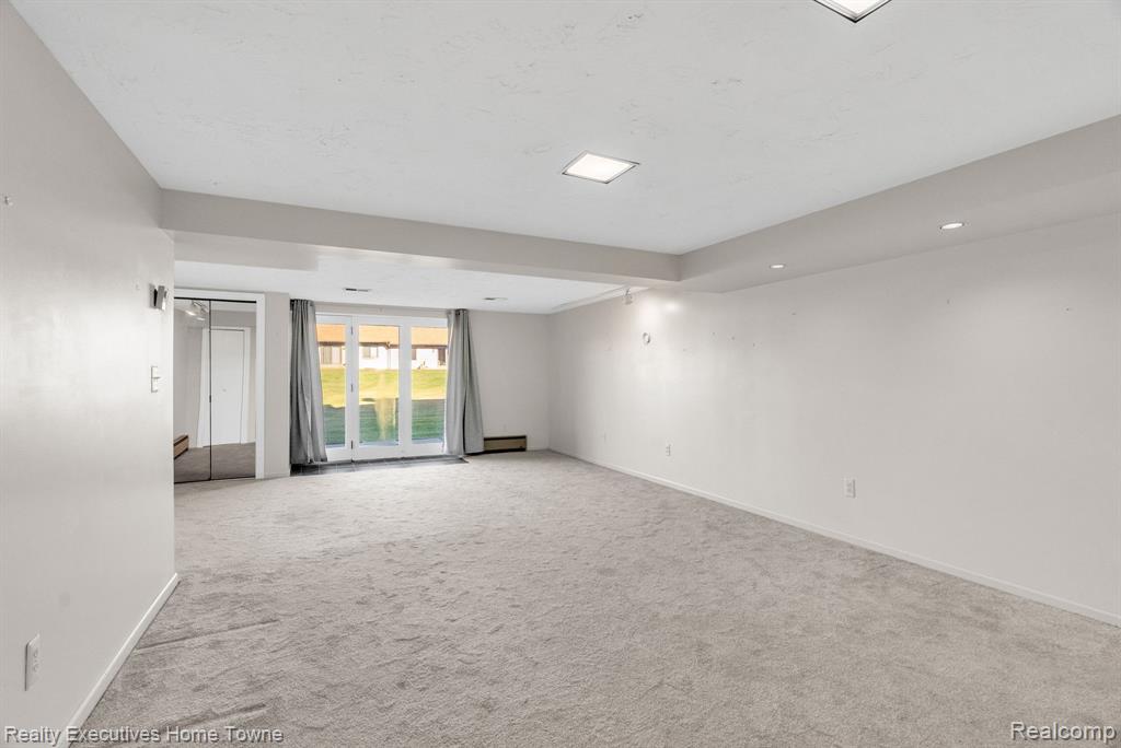 2500 River Apt 55 Road, 55, Marysville, MI 48040 — Photo 38