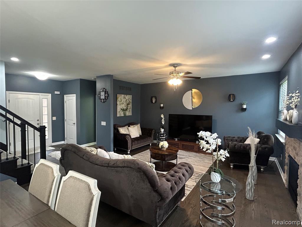 23507 King Drive, Clinton Twp, MI 48035 — Photo 6