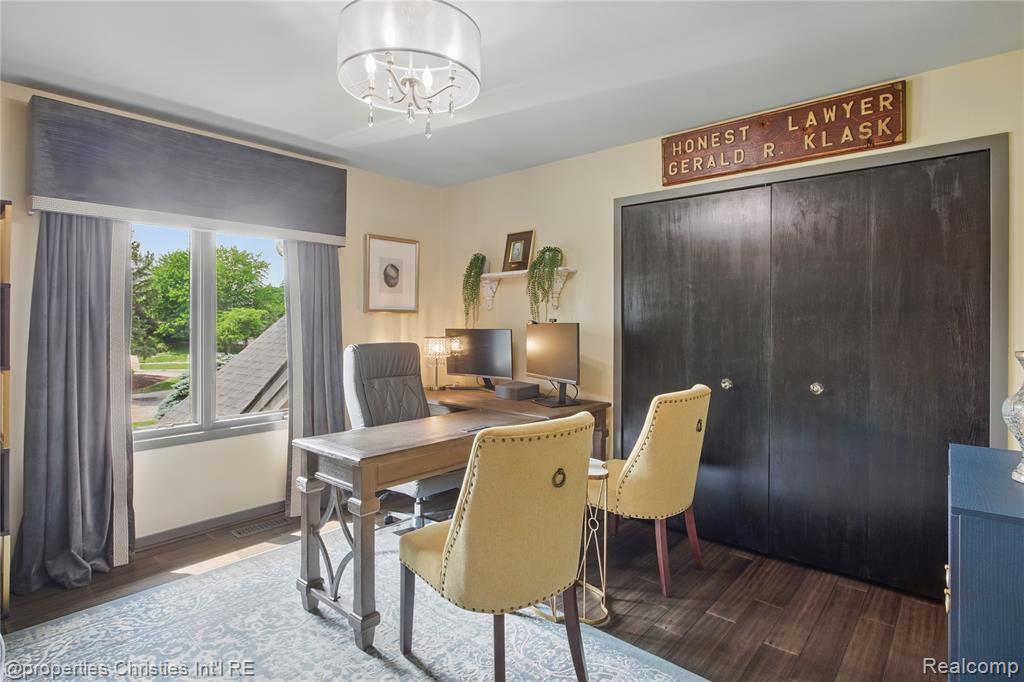 4713 Mada Court, West Bloomfield, MI — Photo 22