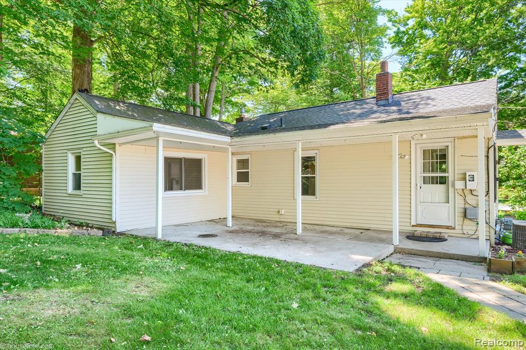 580 N Almont Avenue, Imlay City, MI 48444 — Photo 36