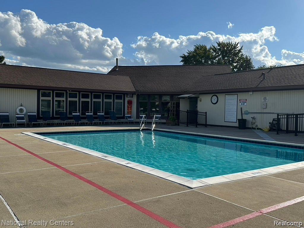 40526 Newport Drive, Plymouth, MI 48170 — Photo 26