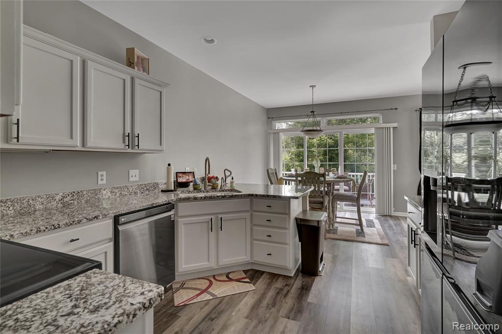 5820 Baypointe Boulevard, Clarkston, MI — Photo 13