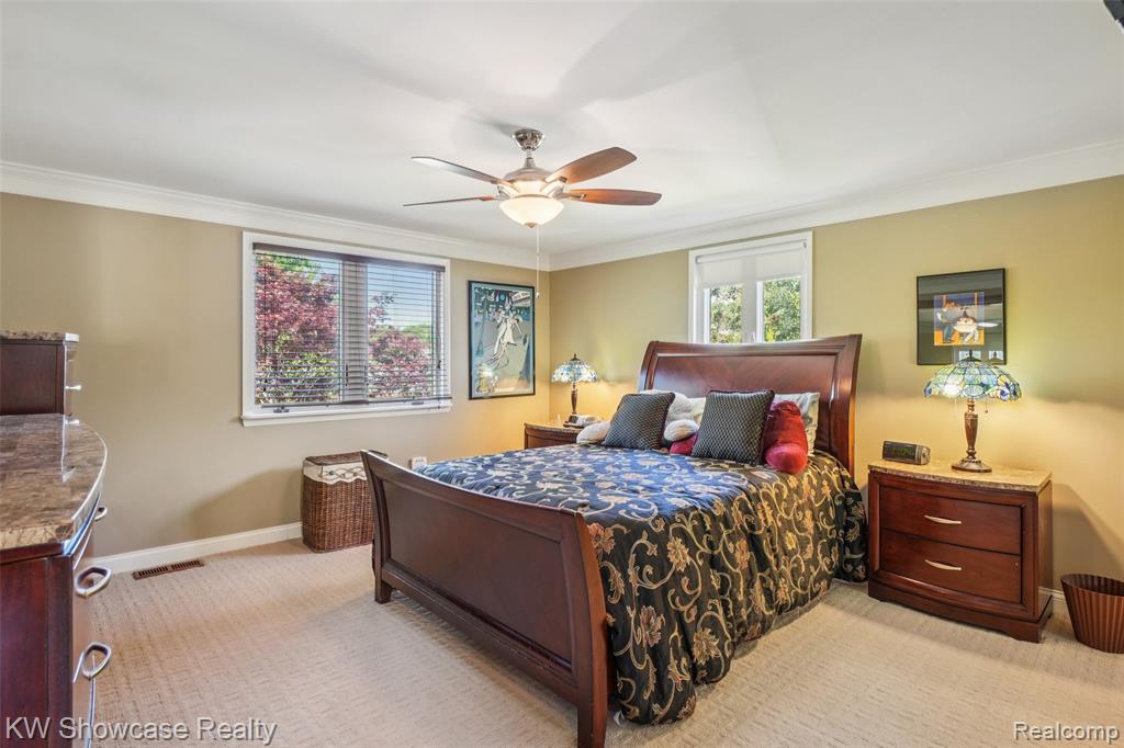 474 Beverly Island Drive, Waterford, MI 48328 — Photo 25