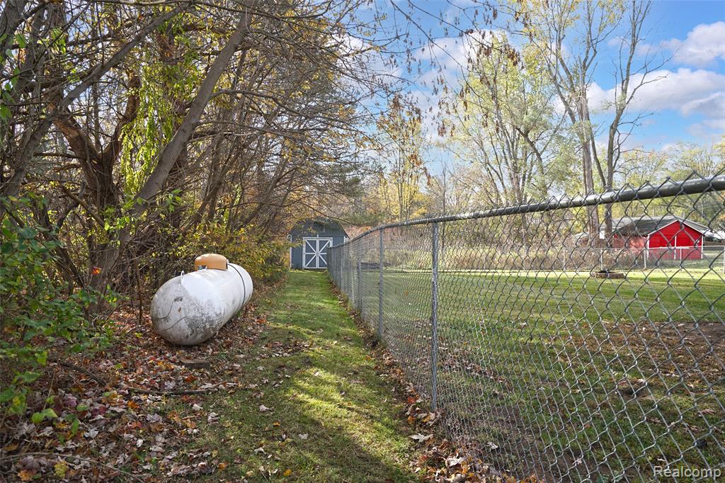 5191 Pratt Road, Metamora, MI 48455 — Photo 26