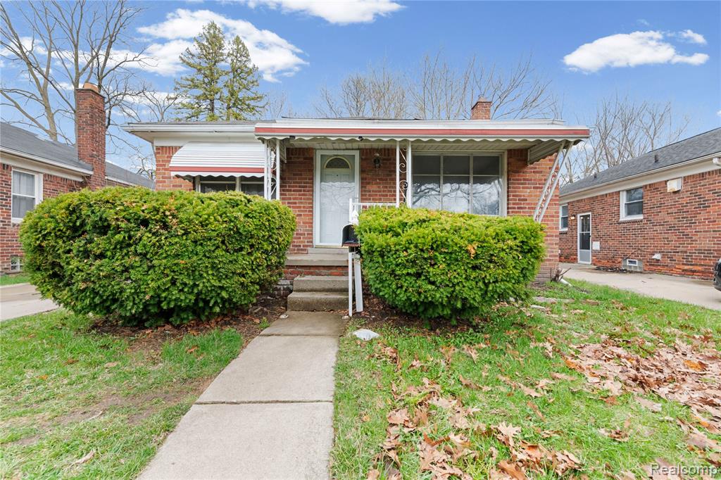 911 Sherbourne Street, Inkster, MI 48141