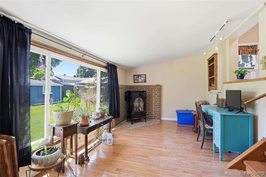 208 Flushing Street, Gaines Vlg, MI 48436 — Photo 23