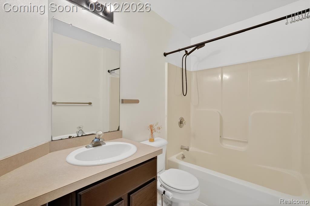 9172 Rotondo Drive, Howell, MI 48855 — Photo 37