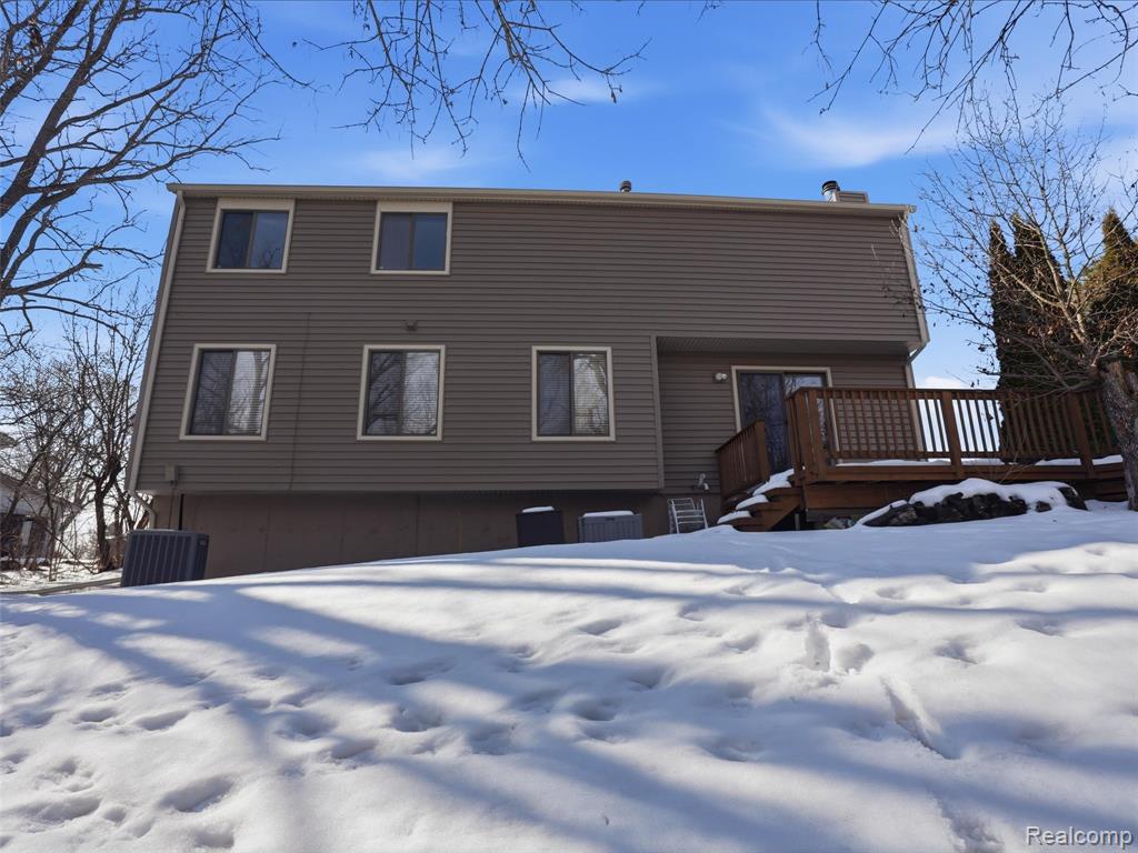 5585 Culpepper Drive, West Bloomfield, MI — Photo 31