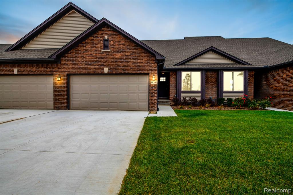 3403 SW Kings River Street, Wyoming, MI, 49418