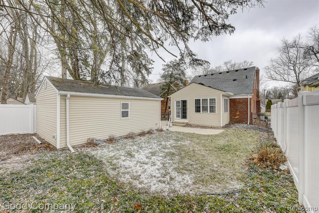 924 Marywood Drive, Royal Oak, MI 48067 — Photo 49