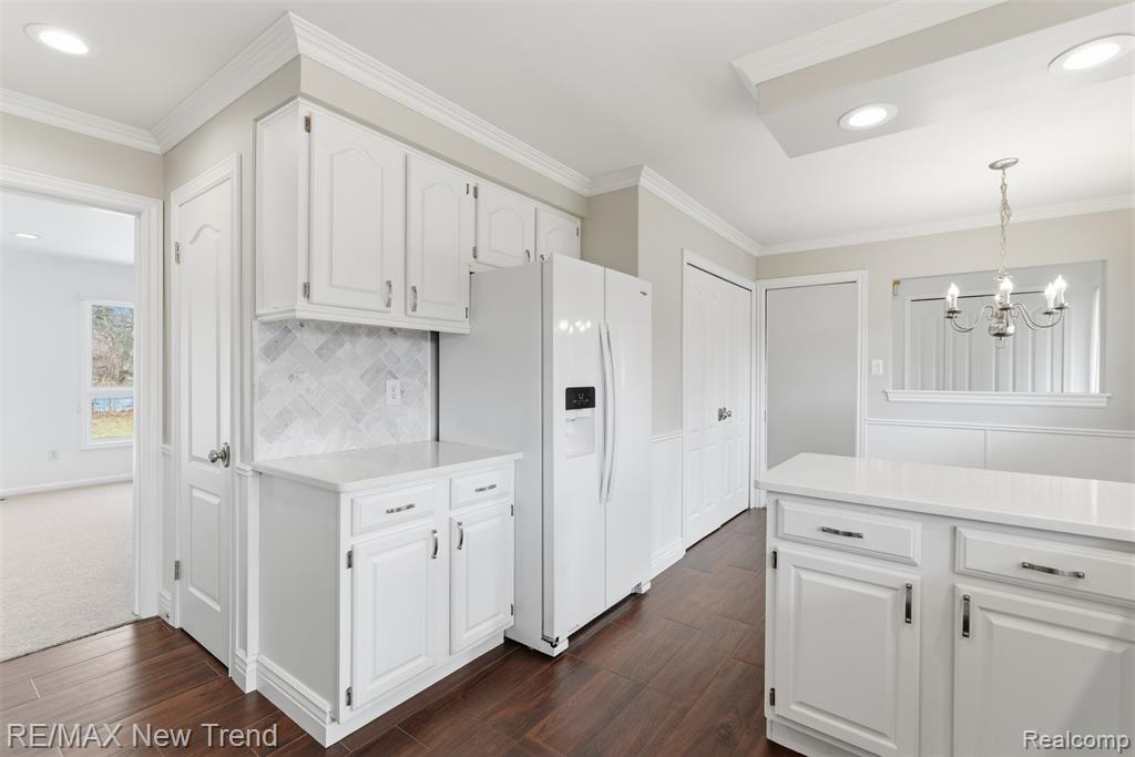 1043 Westview Road, Bloomfield Hills, MI 48304 — Photo 17