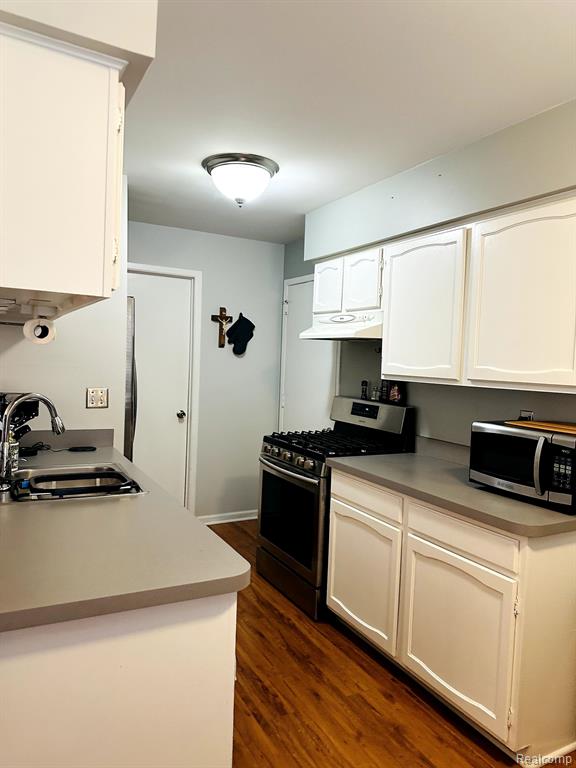 295 INLET N, Walled Lake, MI 48390 — Photo 4