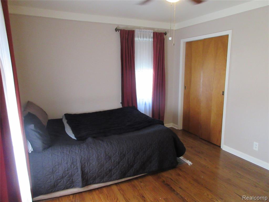 28325 Elmdale Street, Saint Clair Shores, MI 48081 — Photo 20