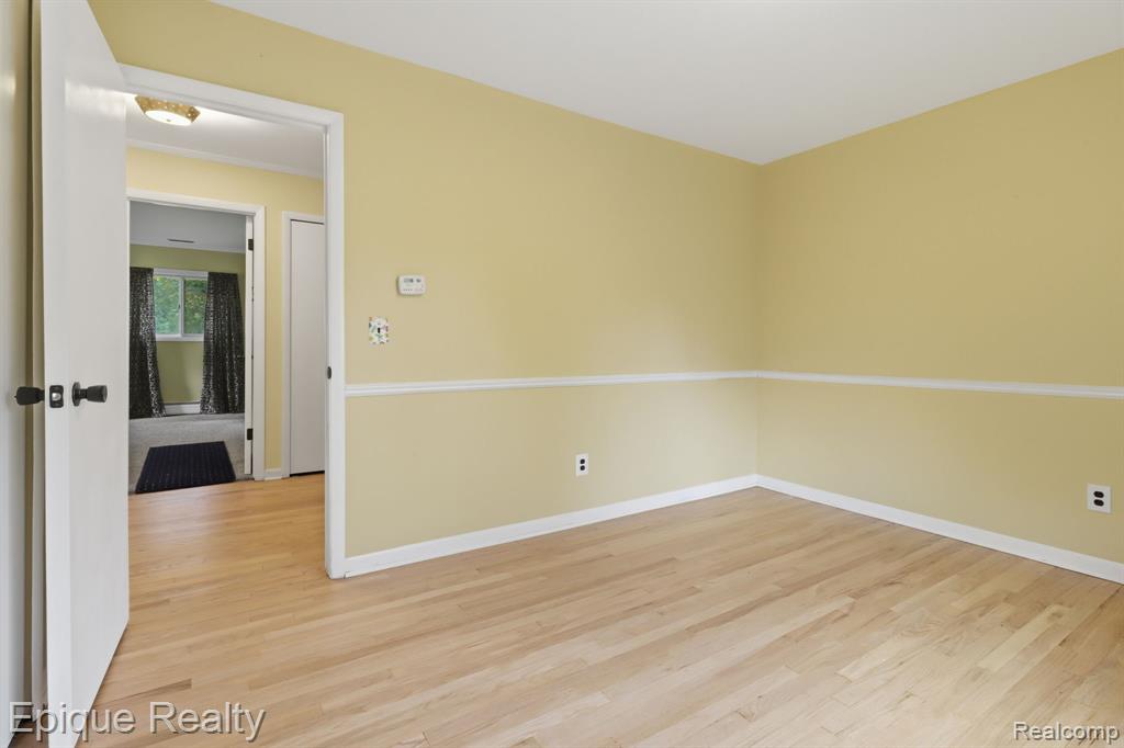 7335 Coach Lane, West Bloomfield, MI — Photo 15