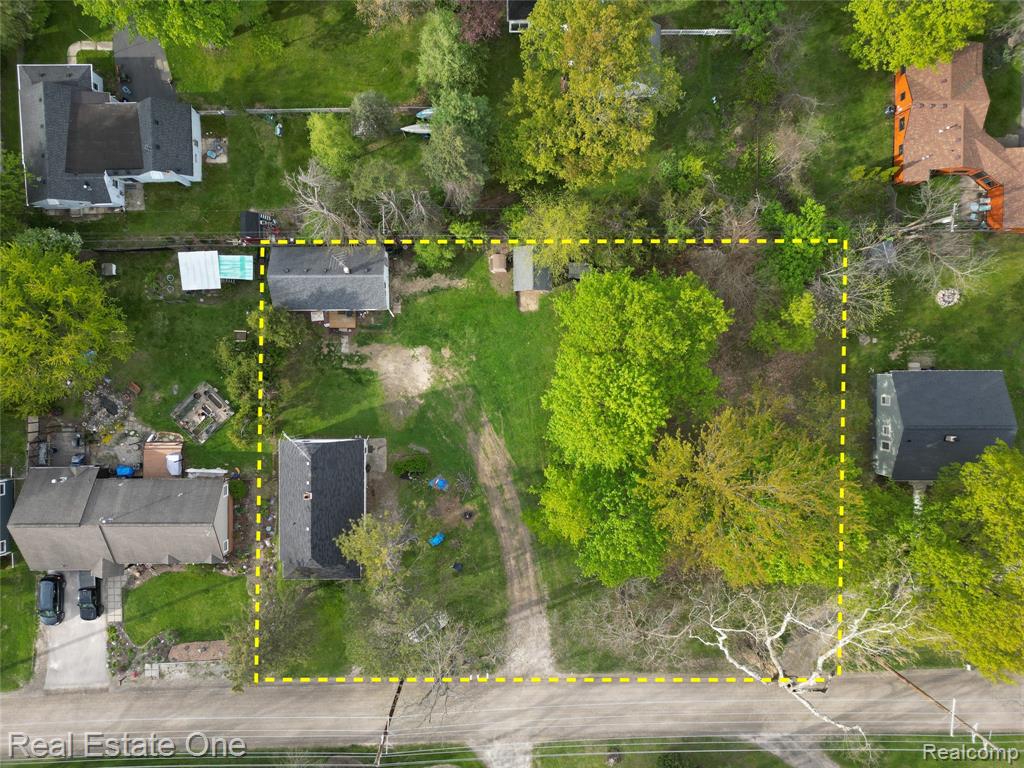1850-1852 Ward Road, Bloomfield Hills, MI 48302 — Photo 2