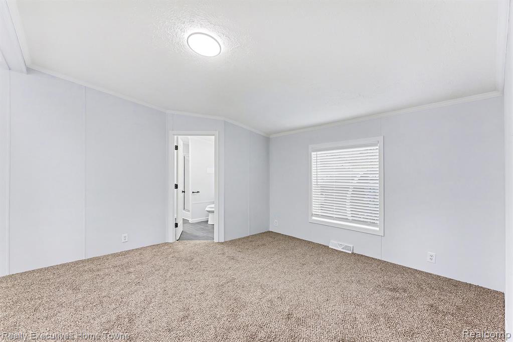 59227 Lewis Ln, New Haven, MI 48048 — Photo 28