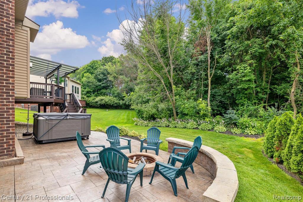 9754 Windsor Lane, Clarkston, MI 48348 — Photo 57