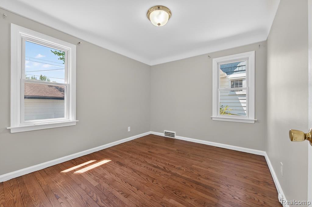1781 Brys Drive, Grosse Pointe Woods, MI 48236 — Photo 21