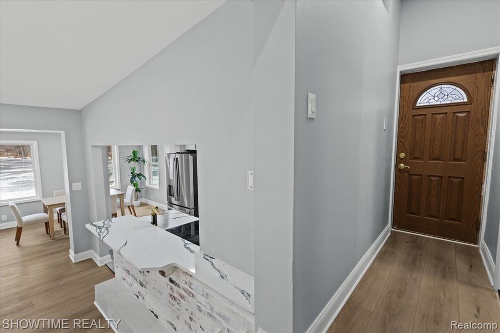 6739 BIG TRAIL Road, Holly, MI 48442 — Photo 5