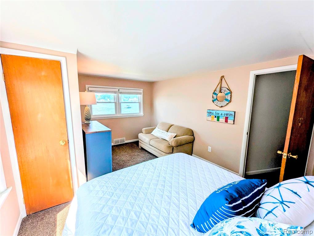 2525 Davista Drive, Highland, MI 48356 — Photo 35