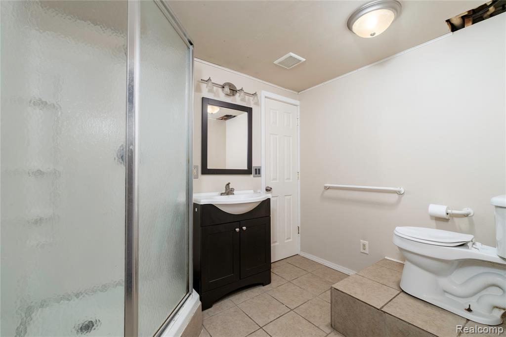 550 Concord Drive, 75, Canton, MI 48188 — Photo 26