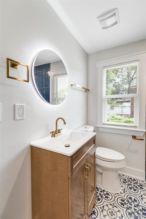 14219 Corbett Street, Detroit, MI 48213 — Photo 11